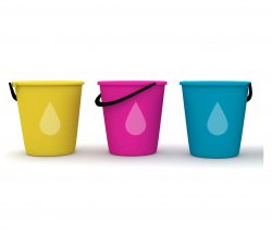 3 plastic buckets
